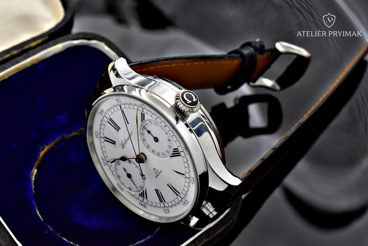 Starožitné švýcarské hodinky Chronograf OMEGA LABRADOR 1900